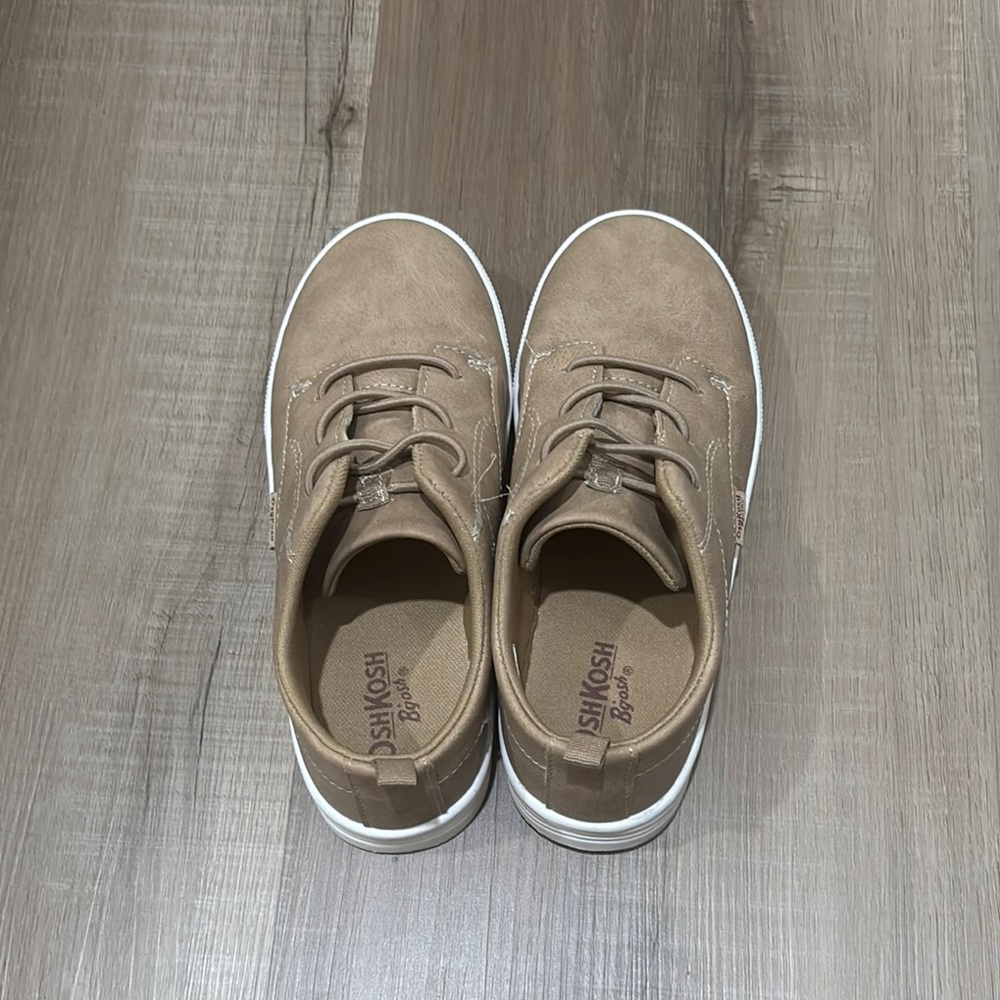 OshKosh B'gosh Tan Kids Shoes